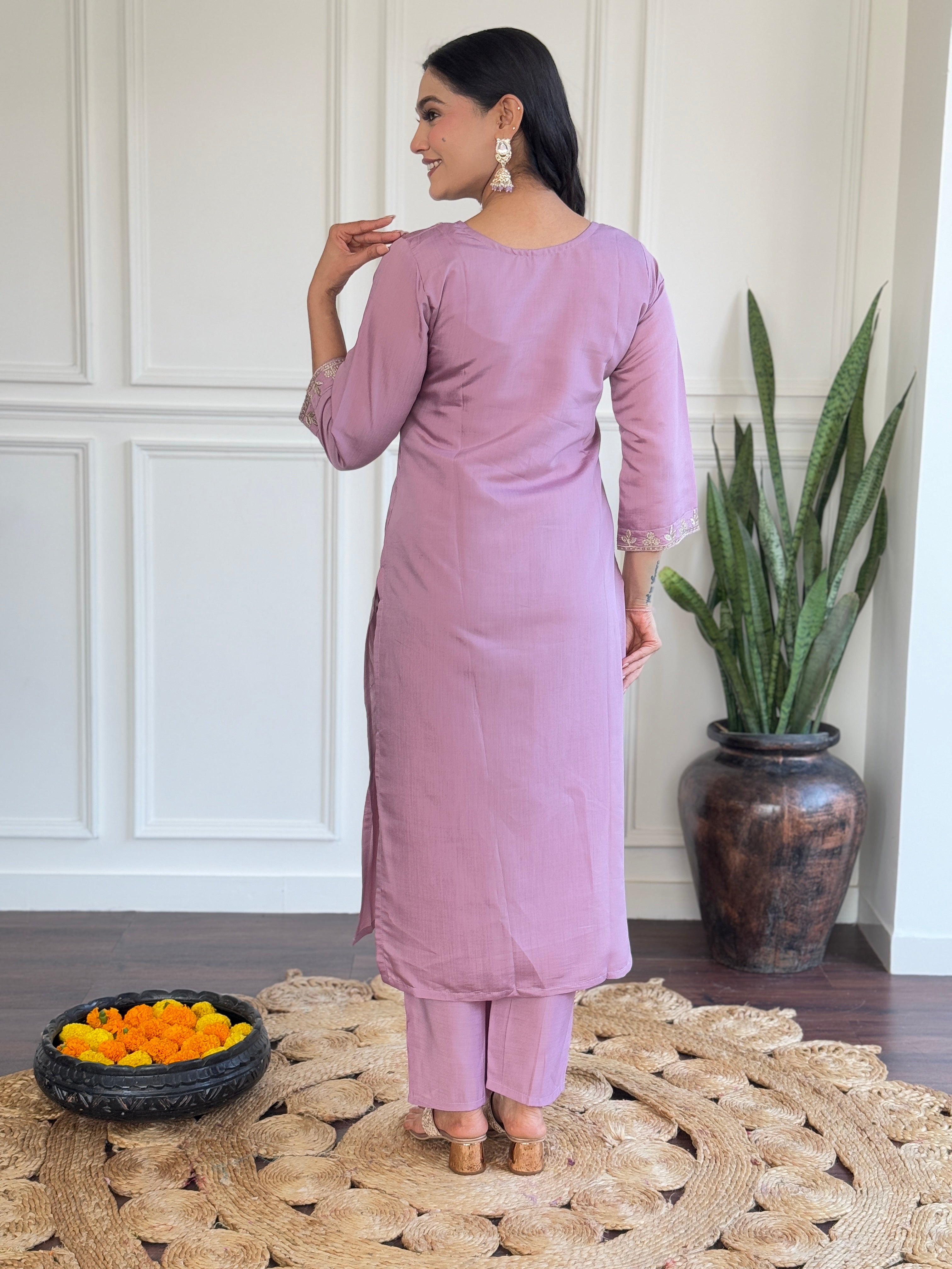 Women Embroidered CHANDERI & Jacquard Butti DUPAATA SET