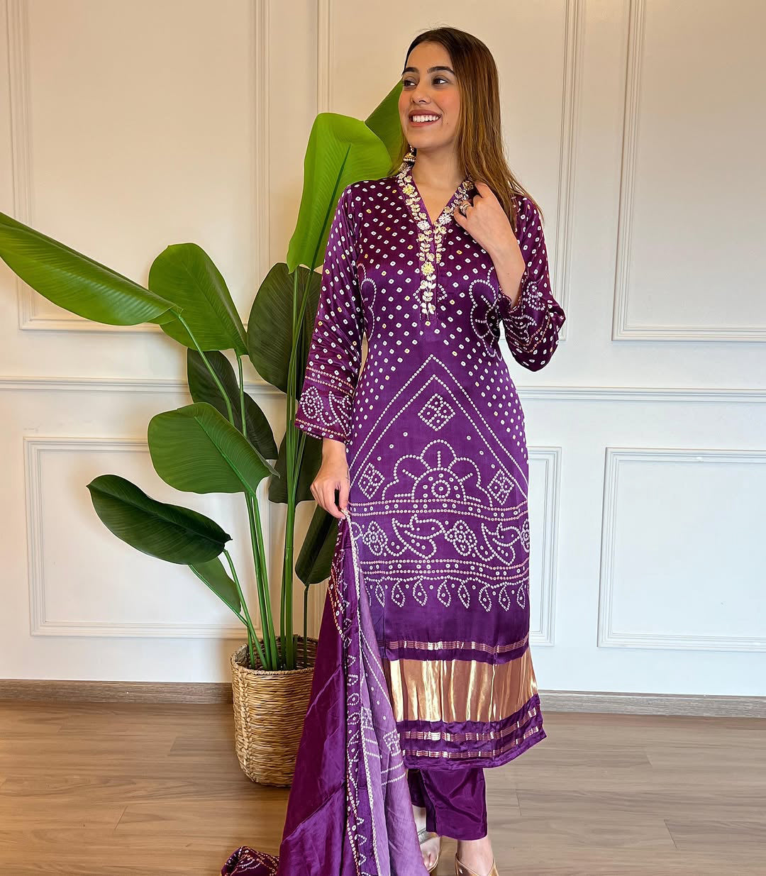 Lagadi Viscose Suit Set with Chanderi Dupatta