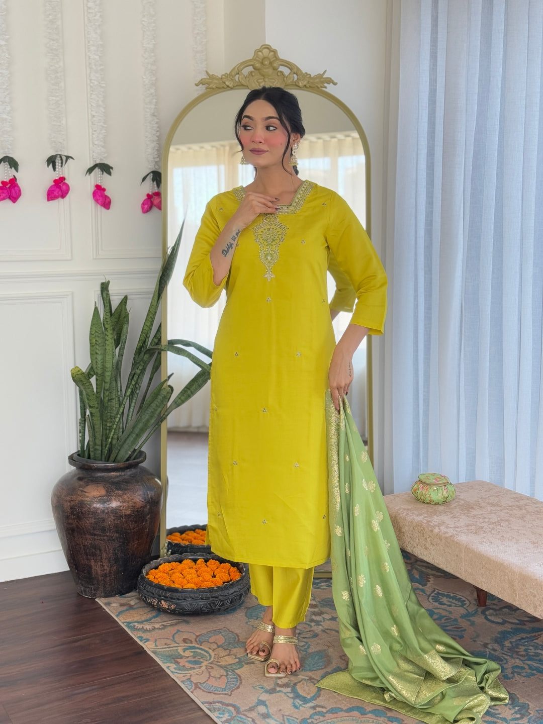 Women's Chanderi Viscose Embroidered Straight Kurta with Pant And Dupatta Sets