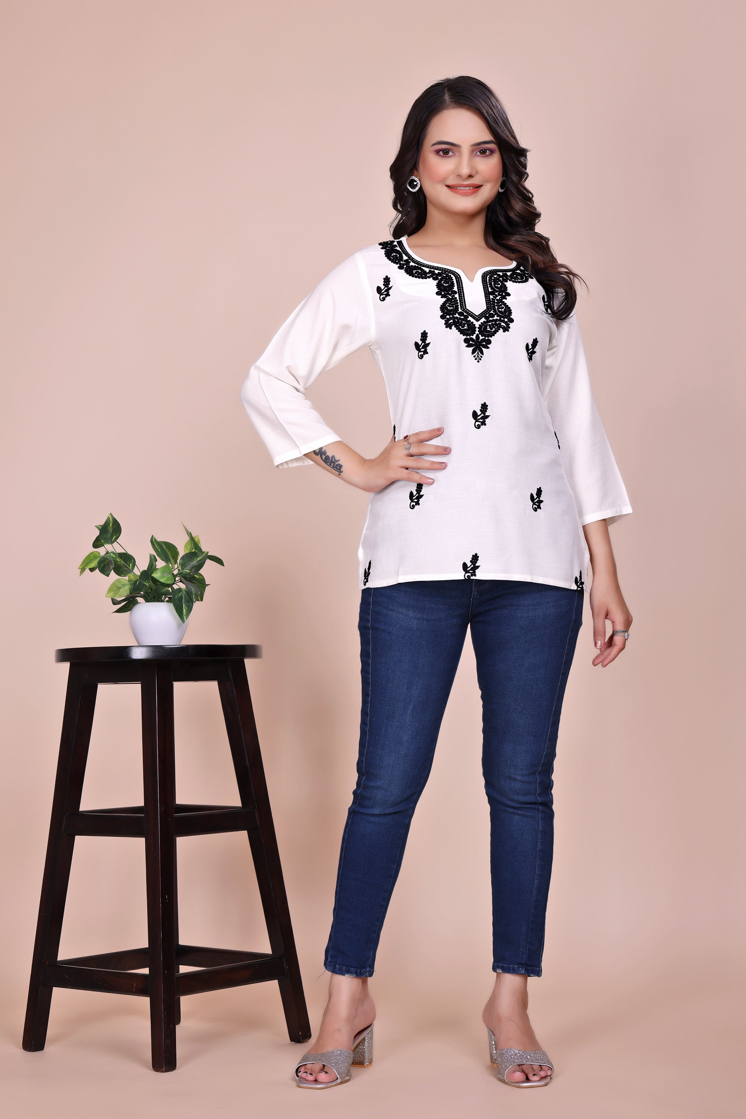 White and black Women Ethnic Motifs Embroidered TUNIC