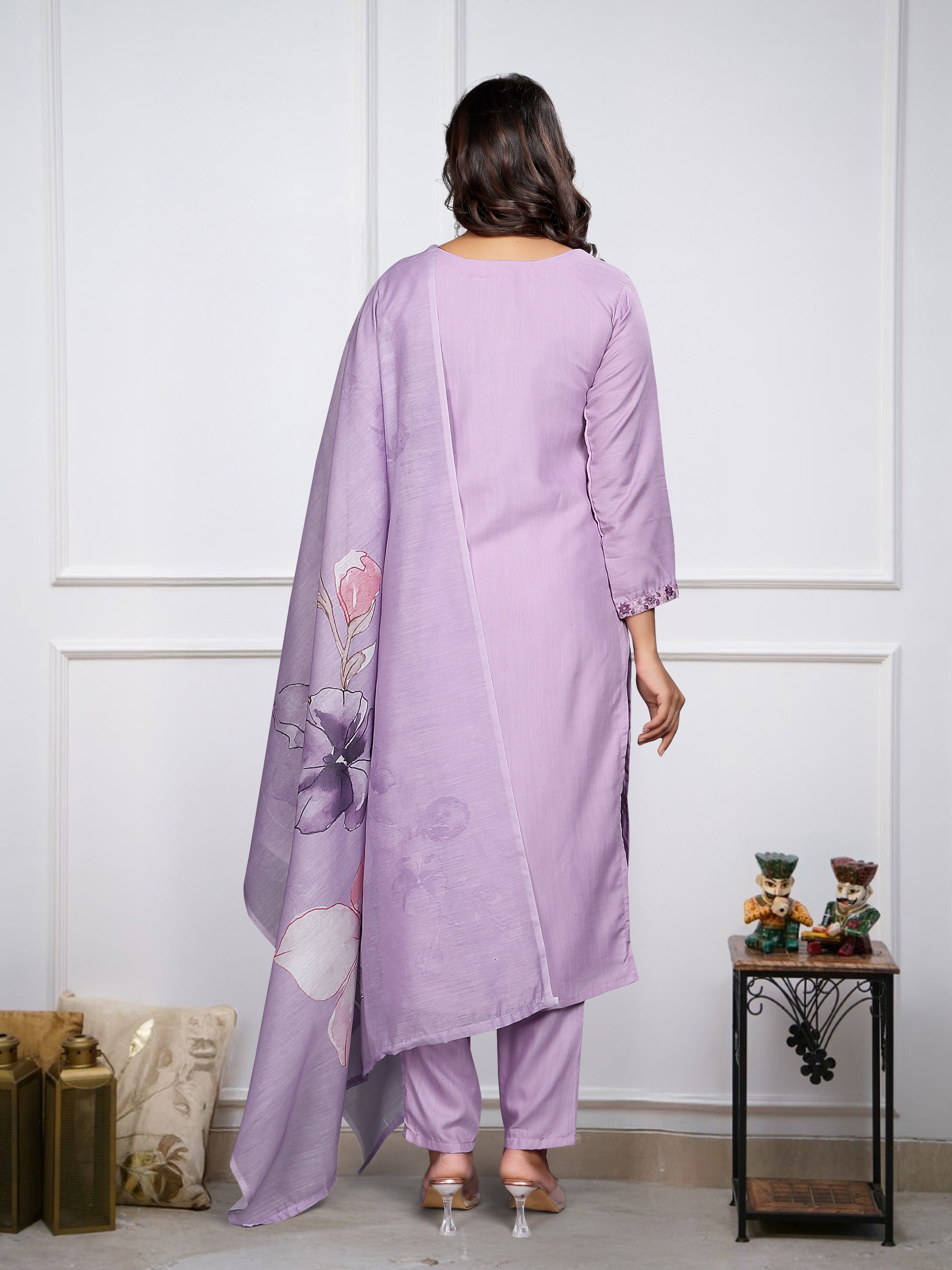 Embroidered Rayon Slub Kurti Pant Set with Chanderi Dupatta