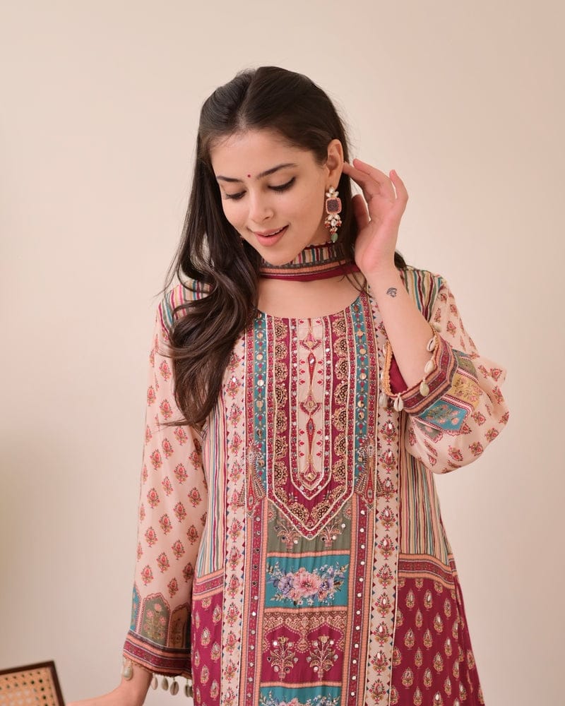 Pure Chinon Anarkali Kurti Set with Dupatta & Pearl Necklace