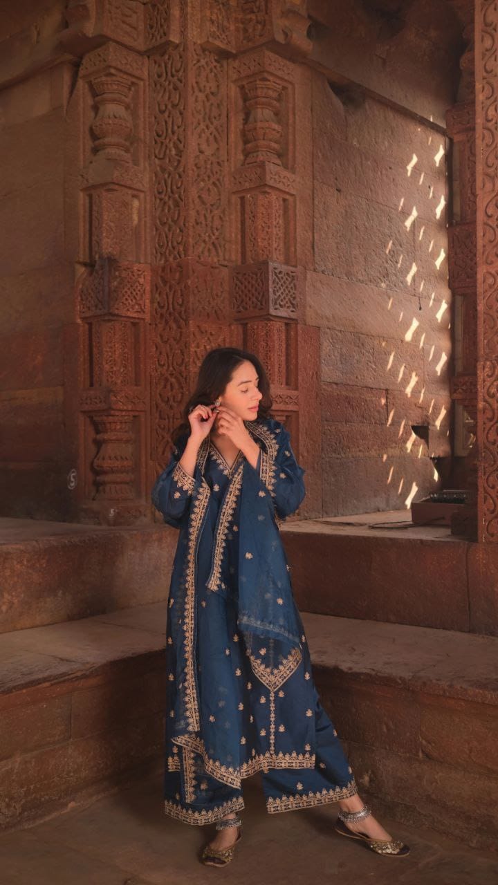 Chanderi Silk Embroidered Kurta Set with Dupatta