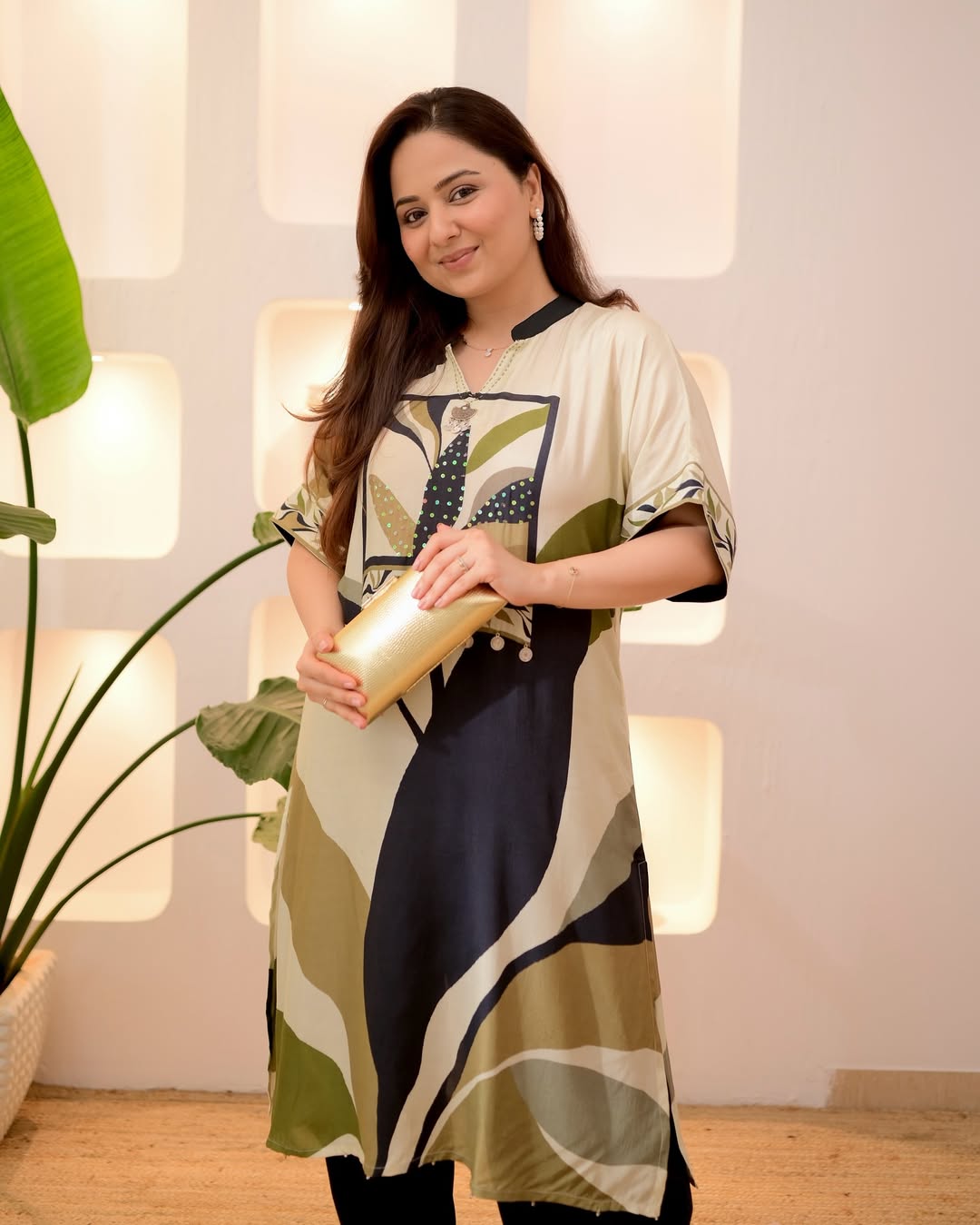 Black Botanic Bloom Handwork Dhoti Co-ord